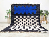 Asaru – Tapis berbère 244x274 blanc et noir - Tapis Beni Ouarain damier