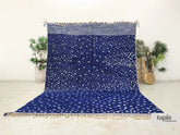 Nojoum - Tapis berbère sur mesure bleu marine - Tapis Beni Ouarain à points