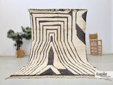 JOUMANA - Tapis berbère sur mesure noir et blanc - Tapis Mrirt rayé relief