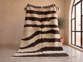 Masar - Tapis berbère sur mesure marron chocolat et ivoire - Tapis Beni Ourain rayé