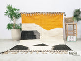 Moulay - Tapis Kilim Zanafi moutarde et blanc - Tapis berbère plat sur mesure
