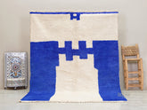 Ranya - Tapis Beni Ouarain blanc et bleu - Tapis berbère abstrait sur mesure