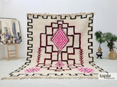 Riyah - Tapis berbère sur mesure blanc et rose géométrique - Tapis Beni Ouarain fait main