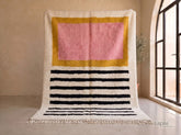 Tajdiguet - Tapis berbère sur mesure rose et moutarde - Tapis Beni Ourain rayé