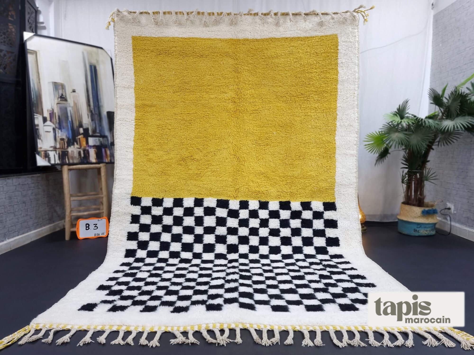 tapis-beni-ouarain-jaune-noir-tapis-damier-180x300