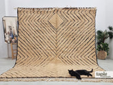 Tazrart - Tapis berbère sur mesure beige et noir - Tapis Beni Ourain chevron géométrique