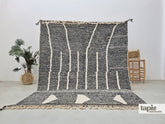 Tifira - Tapis berbère sur mesure noir et blanc - Tapis Beni Ourain abstrait à lignes verticales