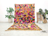 Wrida - Tapis berbère 167x274 rose et moutarde abstrait - Tapis Boujaad vintage
