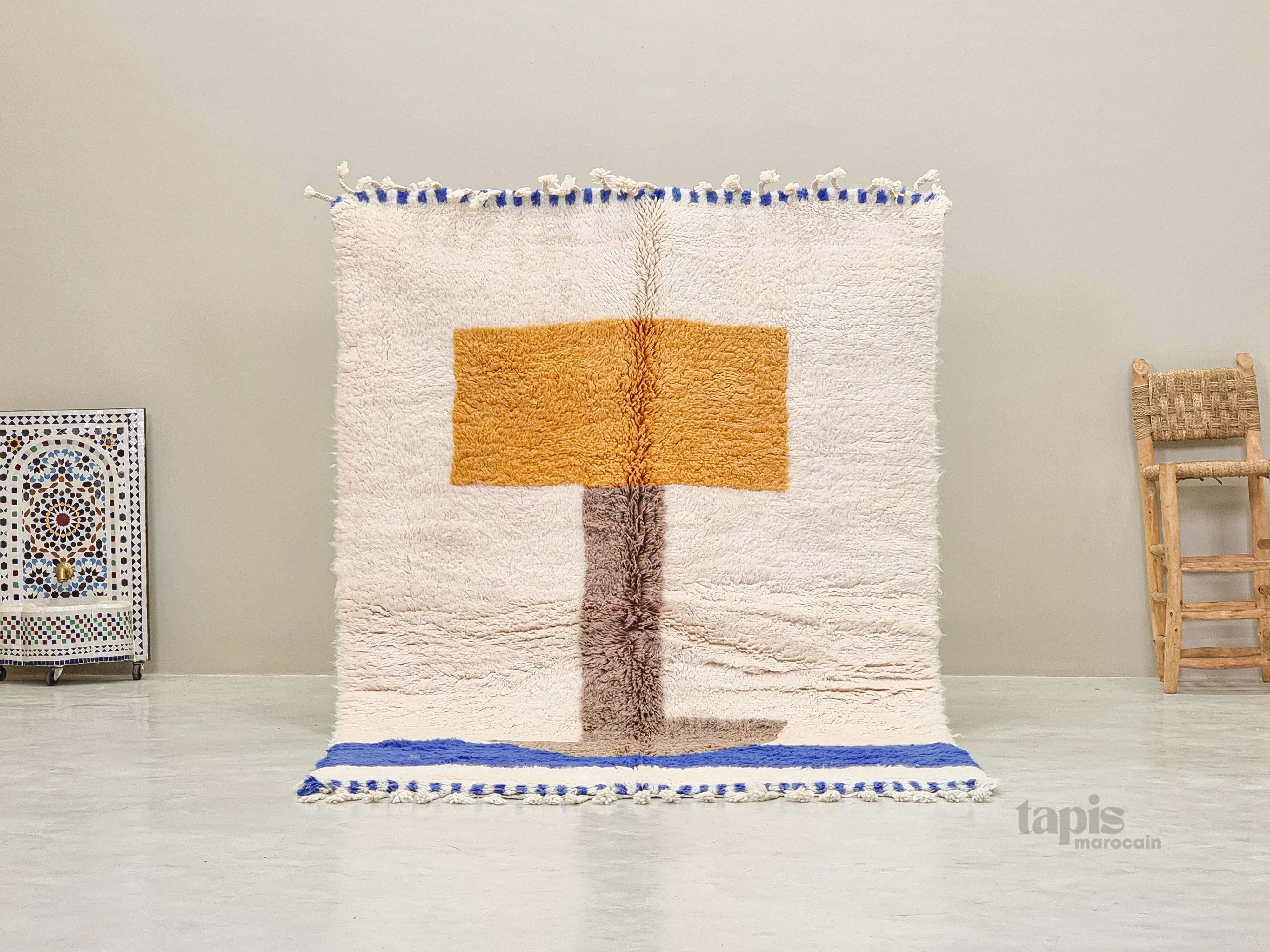 lalla-tapis-beni-ourain-abstrait-blanc-et-bleu-en-laine-tapis-berbere-marocain-fait-main