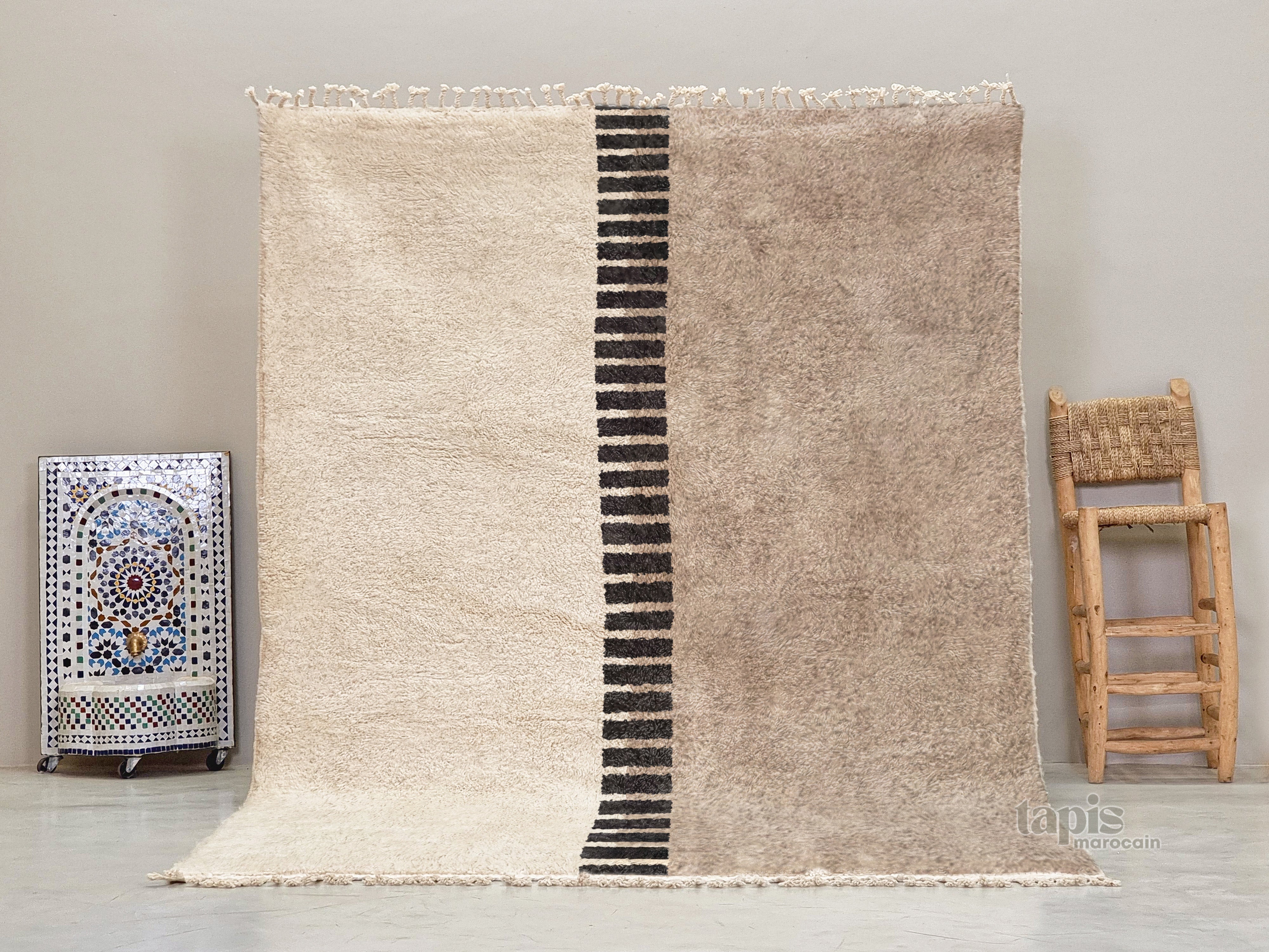 meryam-tapis-beni-ouarain-berbere-brun-et-blanc-tapis-g-om-trique-sur-mesure
